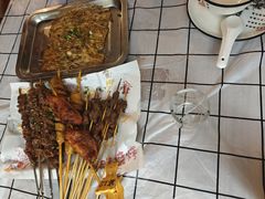 -顶峰夜宴·龙虾烧烤大排档(九江学院店)