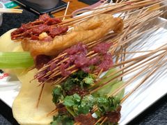 -两三事小郡肝串串香火锅(桂庙店)