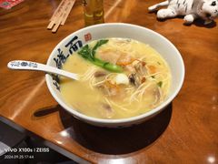 -李犟大爆鳝面·手工蟹黄包(湖滨西湖店)