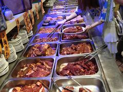 -阪尚皇·原切牛排·烤肉火锅自助(北京路店)