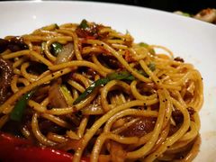 黑椒牛柳丝炒意粉-半秋山西餐厅(巴南万达广场店)