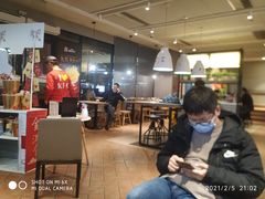 -肯德基(西影路店)