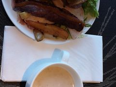-上海佘山世茂艾美酒店