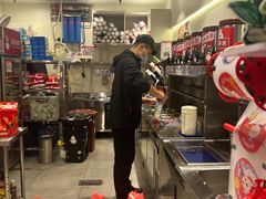 -蜜雪冰城(国权路地铁口店)
