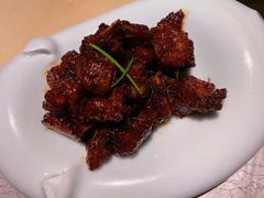 -穹六人间 people 6(岳阳路店)