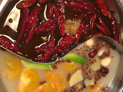 -江湖餐厅–重庆九宫格老火锅