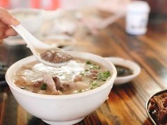 -洲心明记烧肉大粥(总店)