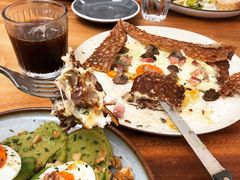 鸡蛋蘑菇熏肉荞麦可丽饼-RAC BAR(安福路店)