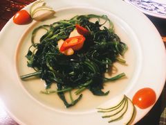 -Lam Vien Restaurant