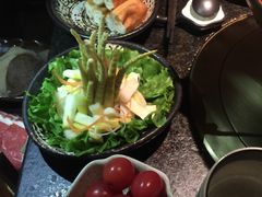 -湊湊火锅·茶憩(新中关购物中心店)