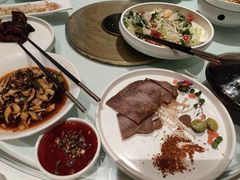 -江城小馆陕南妈妈菜·全球旅行餐厅(钟楼店)