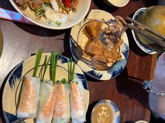 -Cuc Gach Quan Restaurant