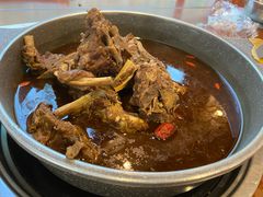 -亿诣蝎府炸酱面羊蝎子火锅(酷车小镇店)