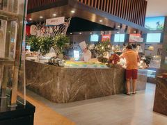 -齐河孔雀王温泉酒店·金孔雀自助百汇