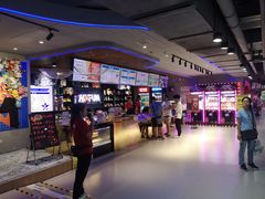 -嗨翻Hi-Fun竞技主题乐园·蹦床亲子生日轰趴(国光1937店)