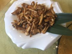 红烧珍菌-勺园饭店(骨科医院店)
