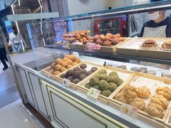 -西树泡芙(湖滨银泰in77B区店)