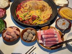 -芈重山老火锅(广州首店)
