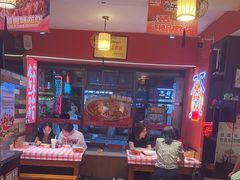 -龙虾当家·大排档(红谷滩五中店)
