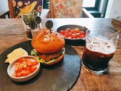 -HIGH FIVE哈福手工汉堡(桂林路店)