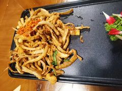 -雀舞云南菜(天津天河城购物中心店)