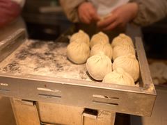 蟹粉小笼包-绿波廊(豫园店)