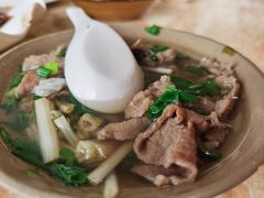 -周记翘脚牛肉