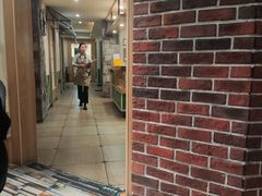 -米兰西典(西坝岗路店)