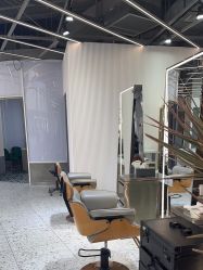 -PE SALON 