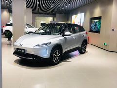 -小鹏汽车体验中心(苏州龙湖狮山天街店)