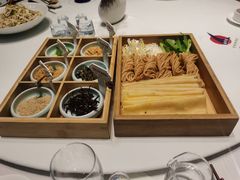 -鹊华居·地道鲁菜·海鲜·融合味(大明湖店)