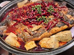 -辣尚瘾·烤鱼·新川菜(交大直营店)