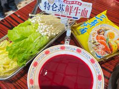 -沙胆彪炭炉牛杂煲(上海日月光广场店)