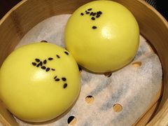 黑钻流沙包-云粤楼中餐厅(昆明中心假日酒店)