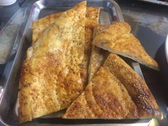 烤馕-老街冷水鱼烧烤(河堤夜市店)