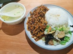 鱼香肉丝盖浇饭-姚面记·海派家常菜(恒基名人购物中心店)