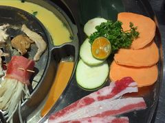-哈哈碳都·牛肋条无限自助烤肉(台江万达店)