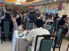-汗腾格里·风味餐厅(新疆驻京办店)