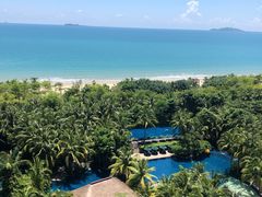 -三亚湾海居铂尔曼度假酒店