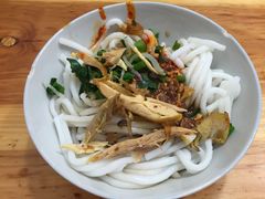 -再回首鸡肉米线(人民路一店)
