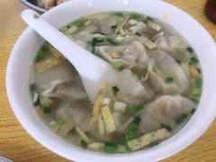 小馄饨-黄阿姨锅贴大王(万航渡路店)