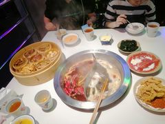 -卤校长重庆火锅(国兴店)