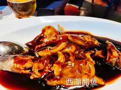 -杭州西子湖四季酒店·金沙厅