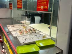 -养牛邓·潮汕牛肉海鲜自助火锅(广州店)