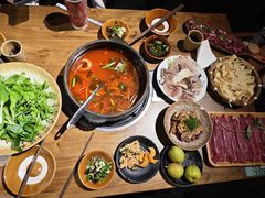 -贵厨酸汤牛肉(花果园国际中心店)