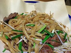 传统干炒牛河-荔银肠粉(建六店)