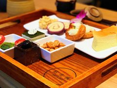 -乐领拈花溪·林涧食韵