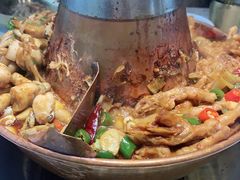 -老佛爷铜炉蛙锅(挂绿店)