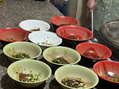 -张阿三馄饨店
