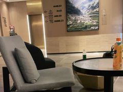 -上海外滩老码头亚朵酒店